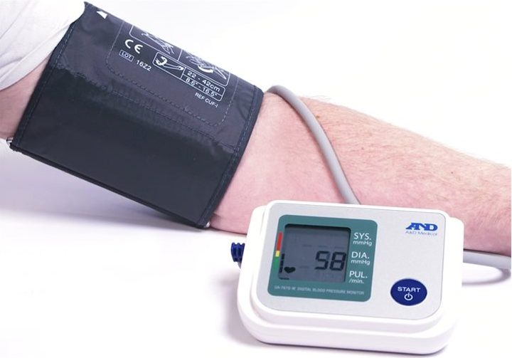 A&D UA - 767S Automatic Blood Pressure Monitor