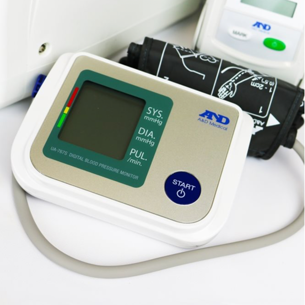 A&D UA - 767S Automatic Blood Pressure Monitor